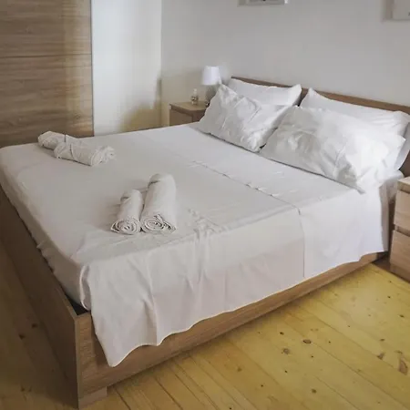 La Ficurinia Syracuse